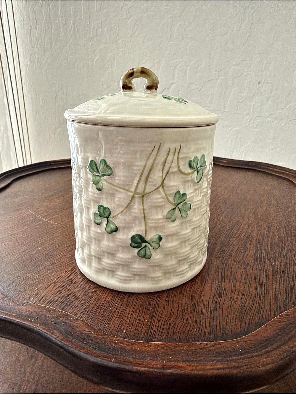 Belleek 160th Anniversary Shamrock Jar White & Green